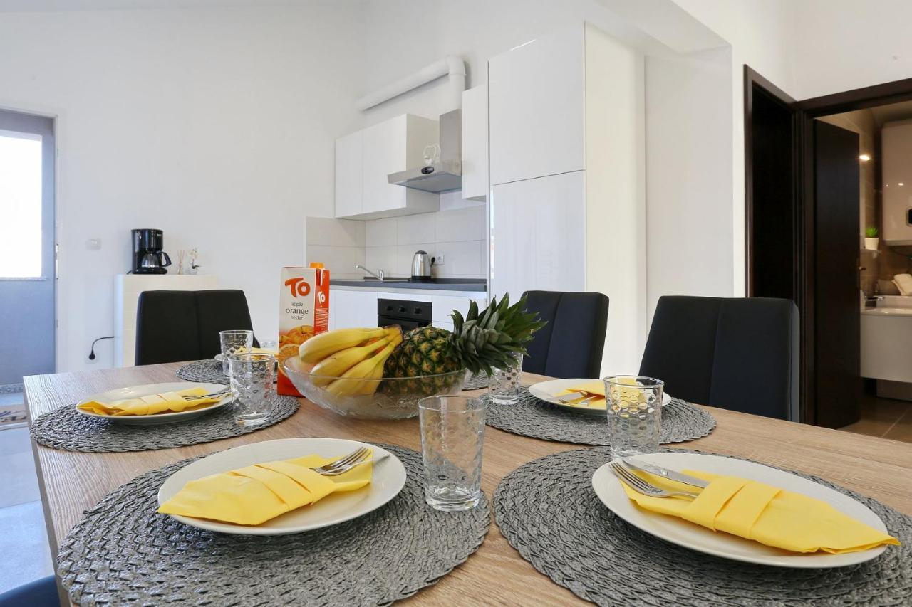Apartments Lisac فير المظهر الخارجي الصورة