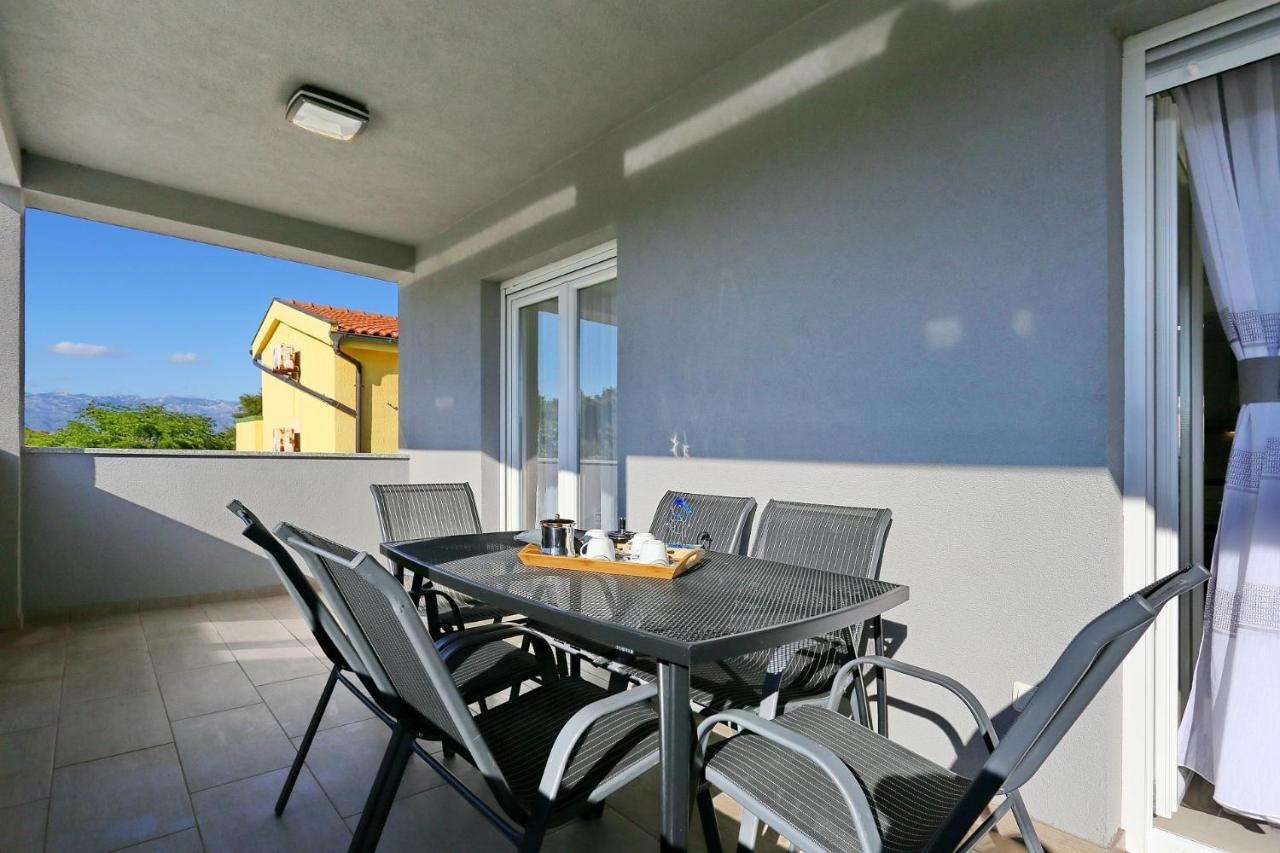 Apartments Lisac فير المظهر الخارجي الصورة