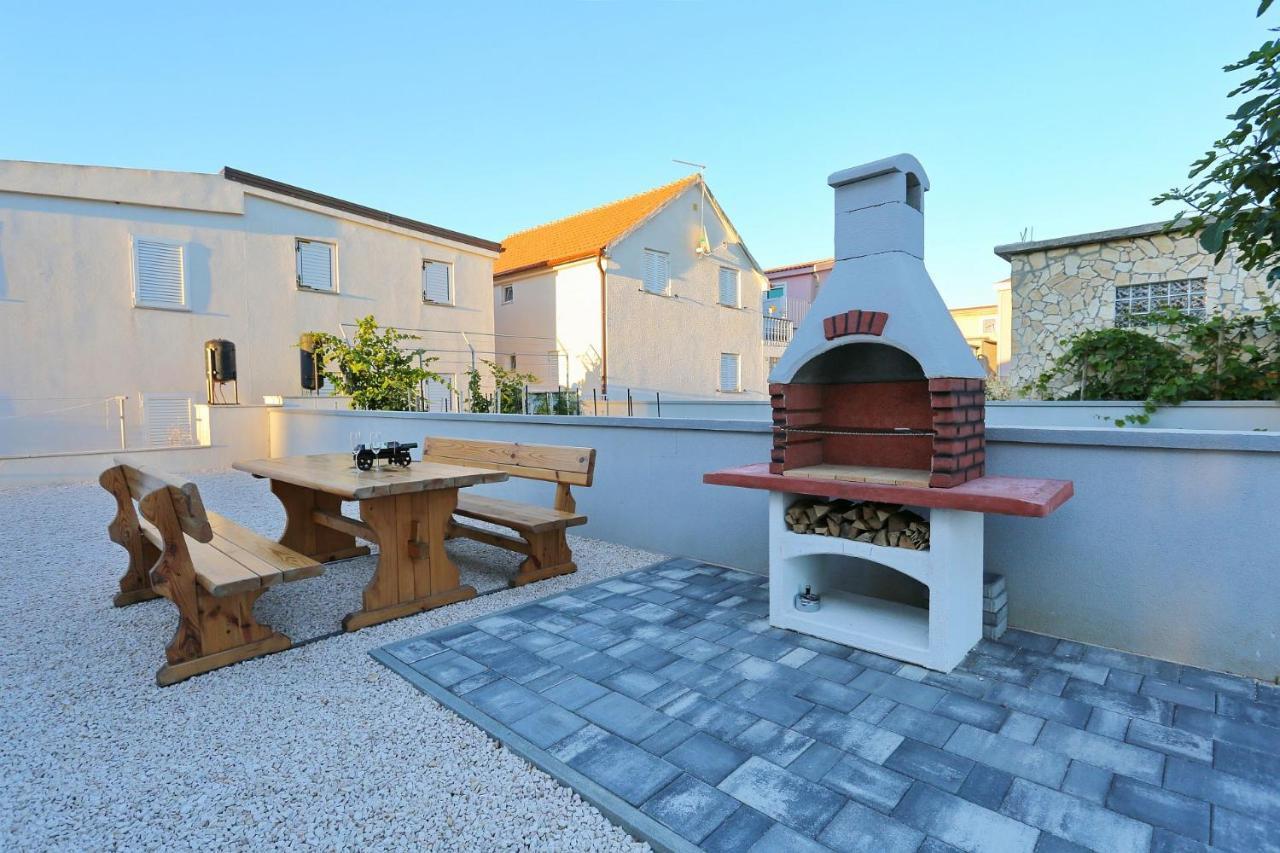 Apartments Lisac فير المظهر الخارجي الصورة