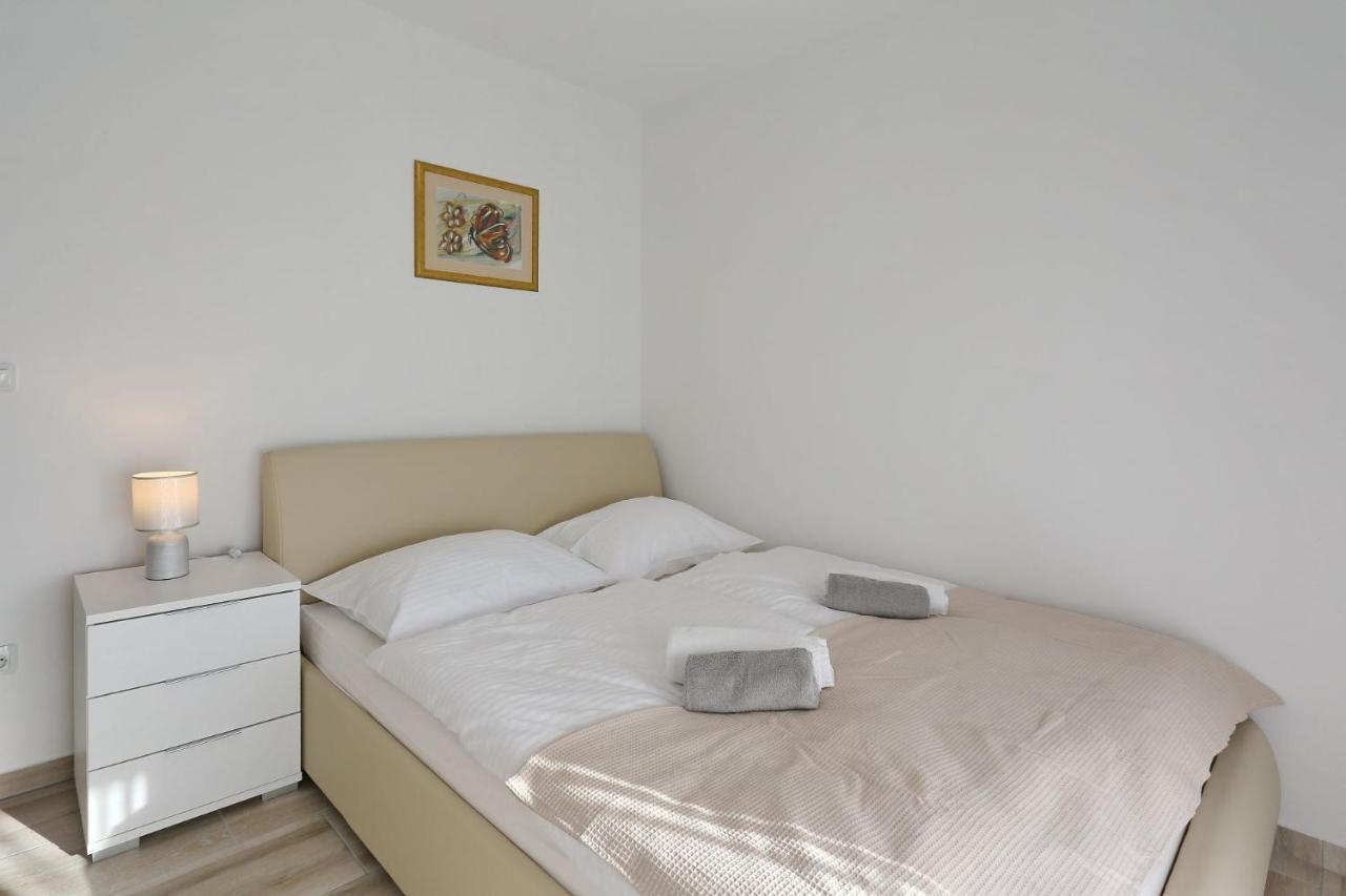 Apartments Lisac فير المظهر الخارجي الصورة