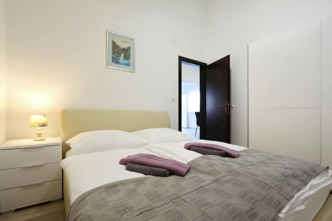 Apartments Lisac فير المظهر الخارجي الصورة